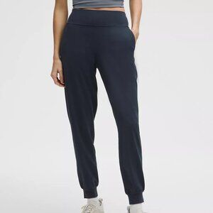 Lululemon align joggers - black - size 6